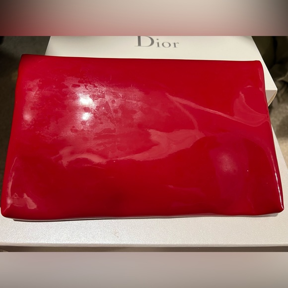 Brand new CD Beauté cosmetic pouch - Picture 2 of 5